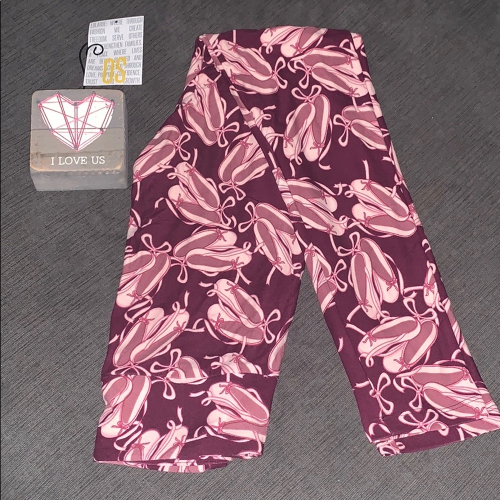 NWOT OS ballet slippers LuLaRoe leggings